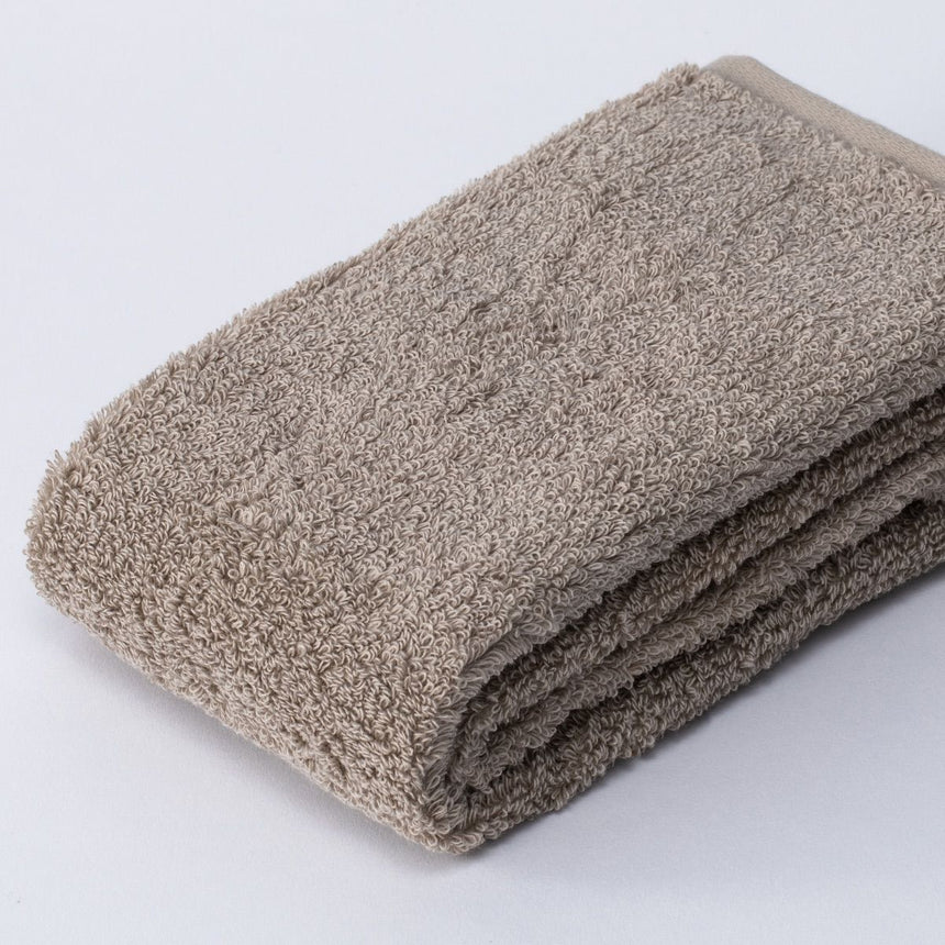 Landwell Hotel / フェイスタオル